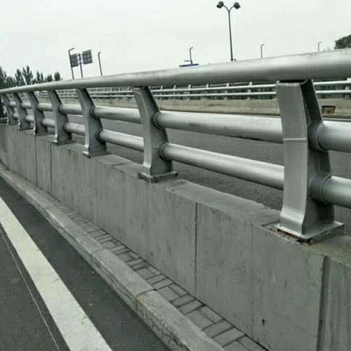 臨沂橋梁護欄銷售 | 聊城聚宏金屬護欄廠 專業(yè)供應高品質(zhì)金屬護欄材料